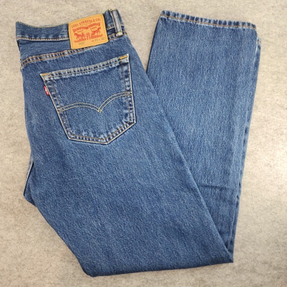 Levi's Other - Levi's 505 Blue Straight Leg Regular Fit Denim Jeans Mens 35x32
